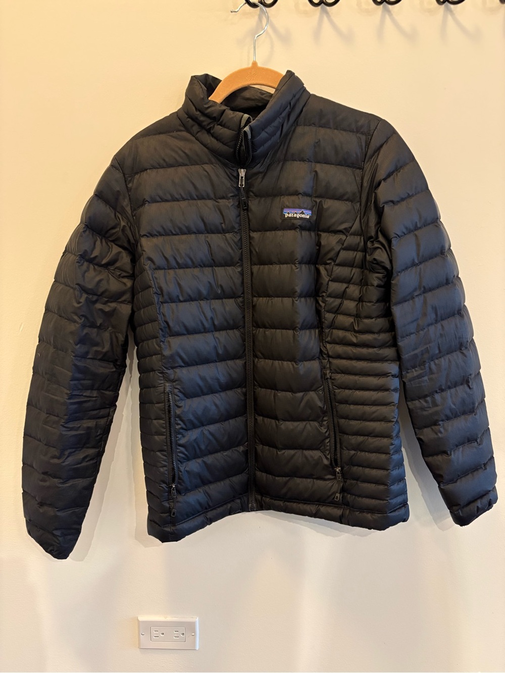 Patagonia Women’s Black Down Jacket - Lightweight Insulated Coat